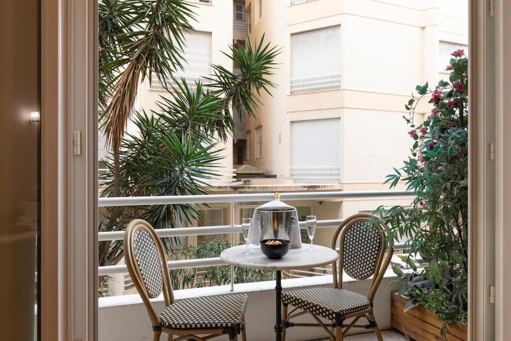 Apartamento Promenade, 2Pieces Chic Et Clim Avec Terrasse Niza Exterior foto